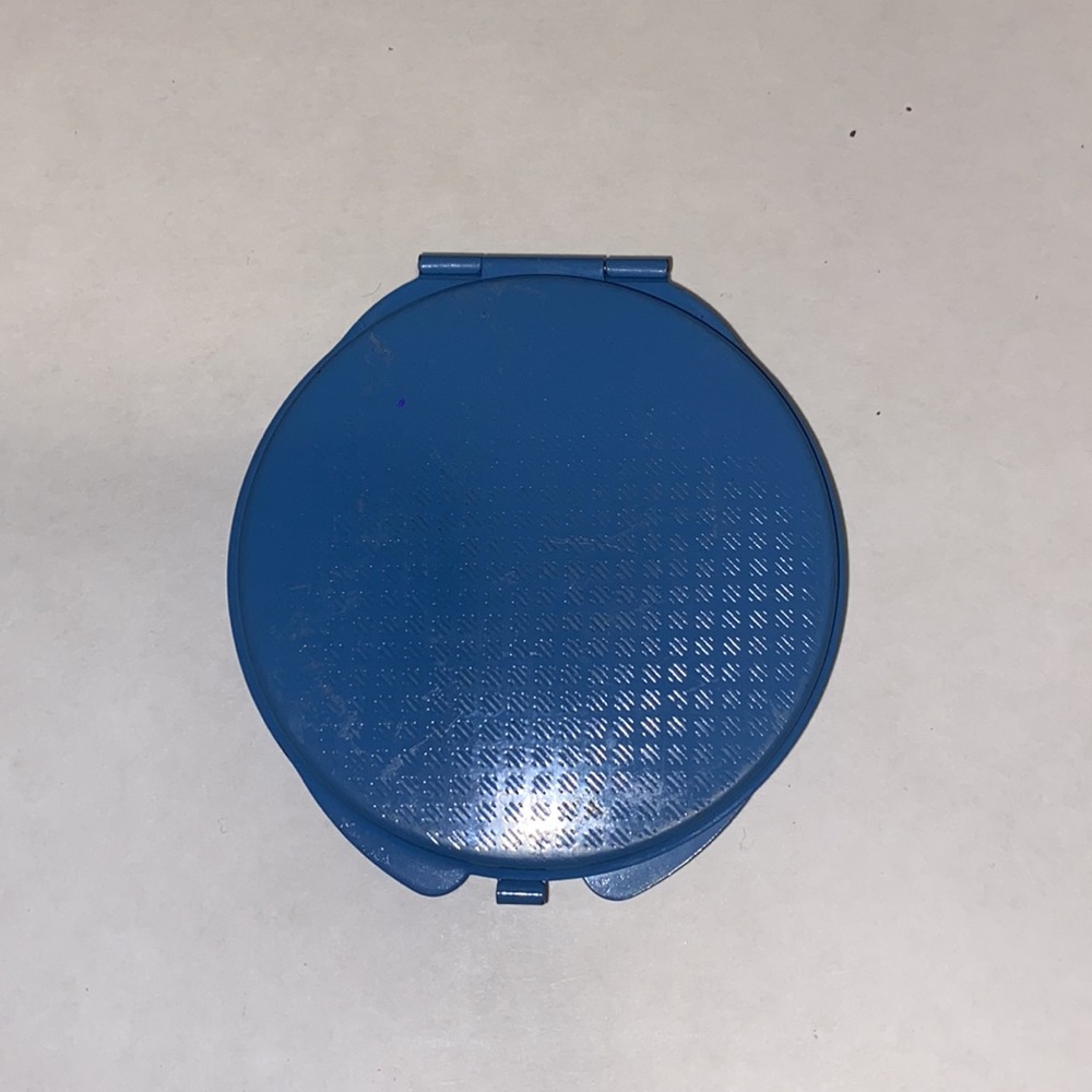 Compact mirror - Picture 3 of 3